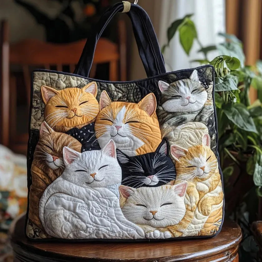DREAM | PRINTED SLEEPING CATS BAG