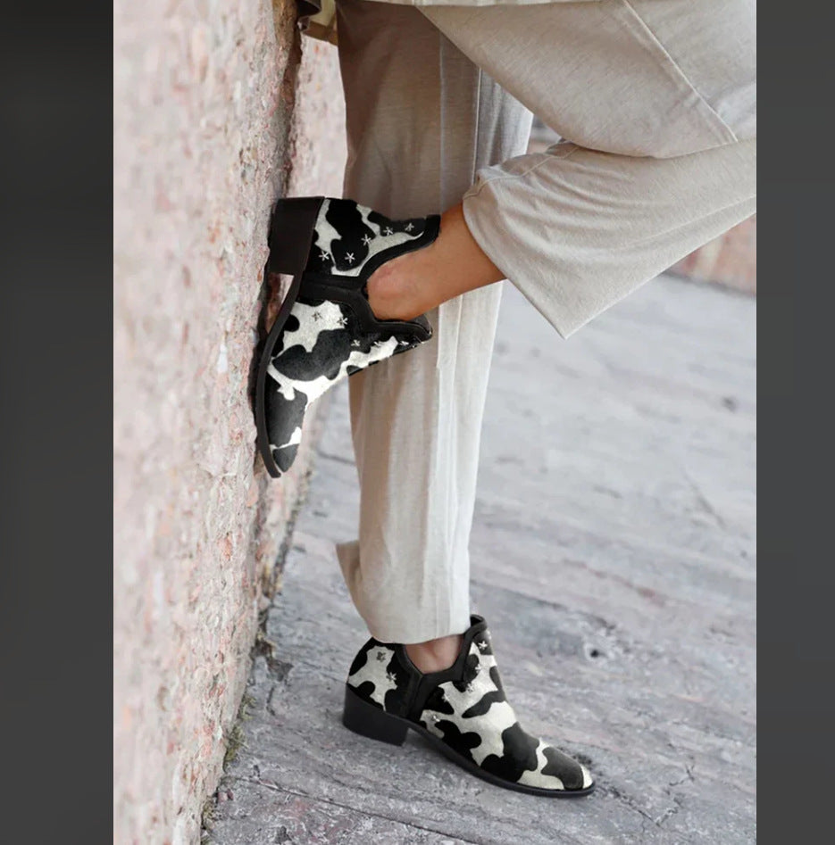 PAMELA | STAR STUD WESTERN ANKLE BOOTS