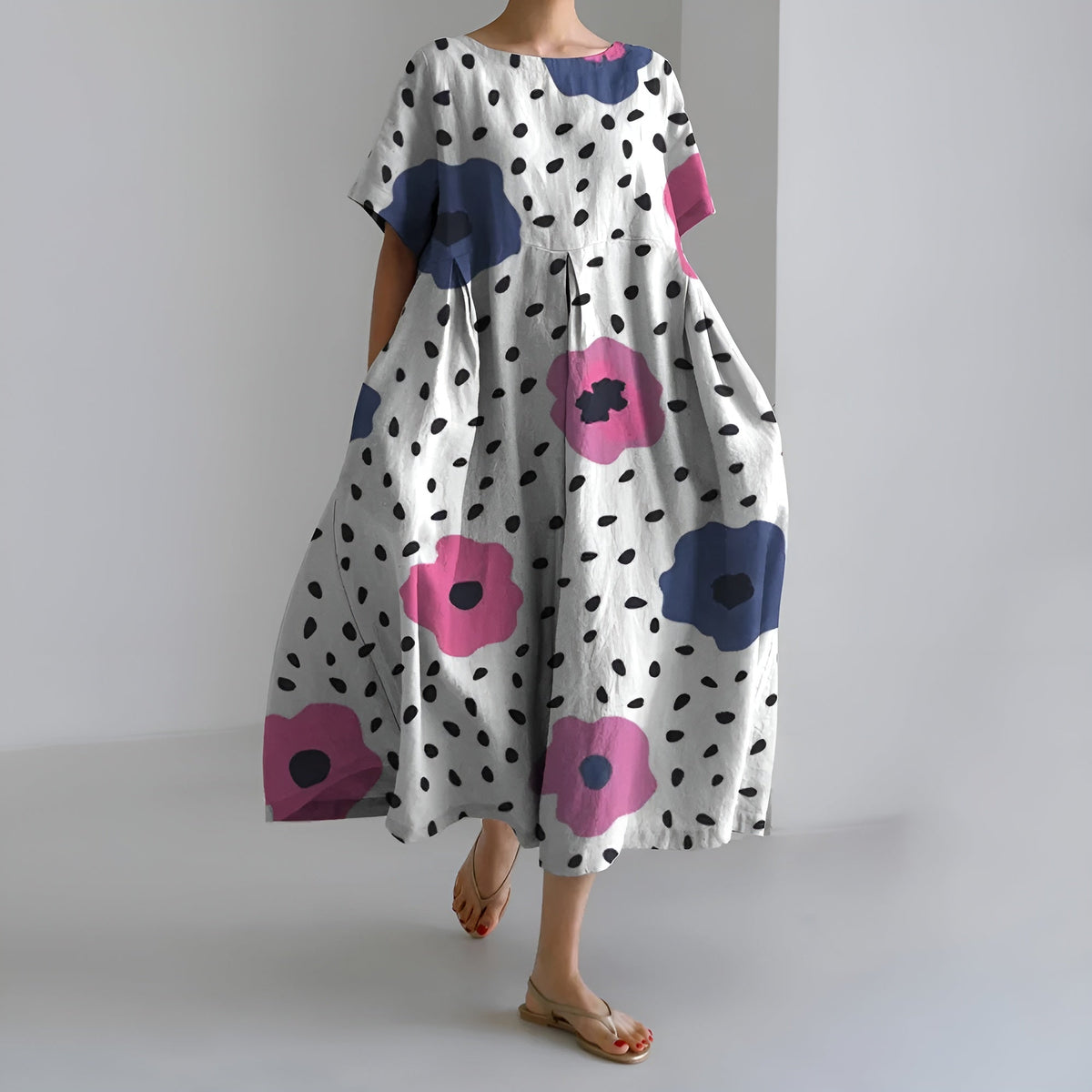 MEERI | VINTAGE FLORAL MAXI DRESS