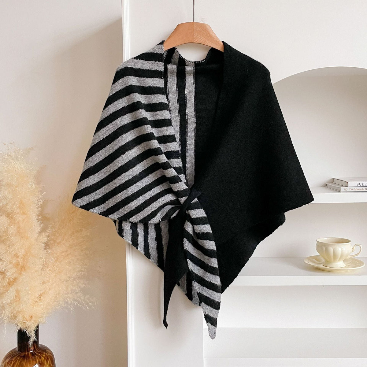 GEMINI | HALF-STRIPED KNOTTED SHAWL
