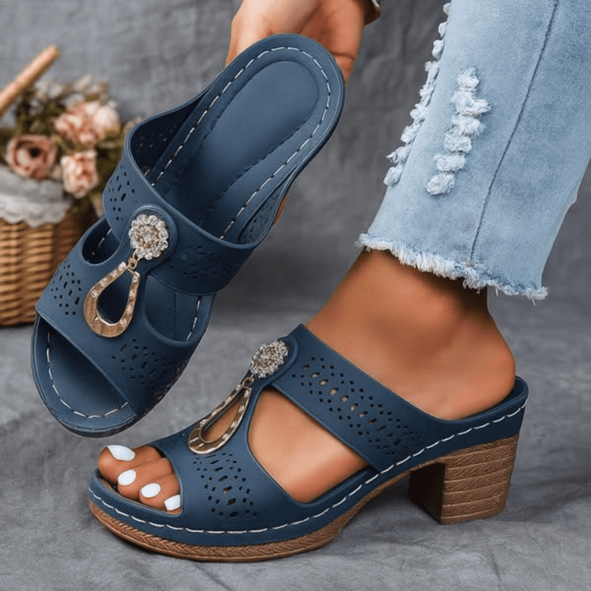 FAITH | ORTHOPAEDIC SANDALS